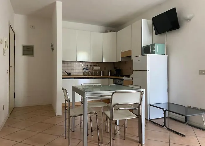 Daire New Home Via Verdi Milano Marittima