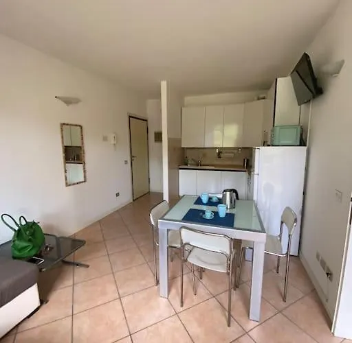 New Home Via Verdi Milano Marittima * Milano Marittima